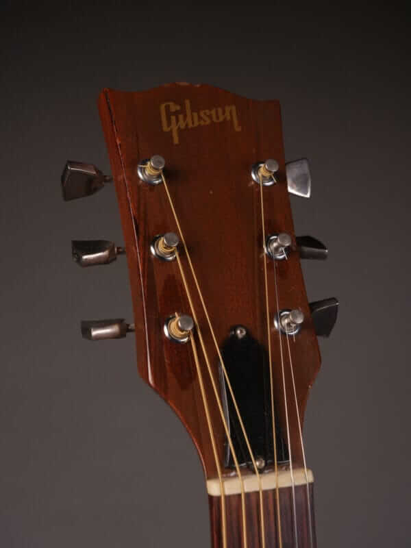 Gibson J45 Deluxe (1973) - Image 5