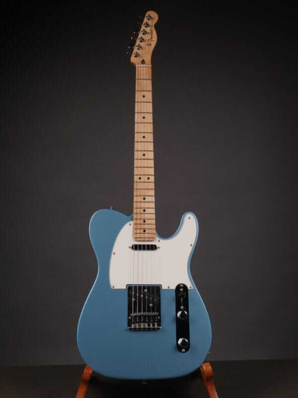 Fender MIM Telecaster (2020) - Image 4